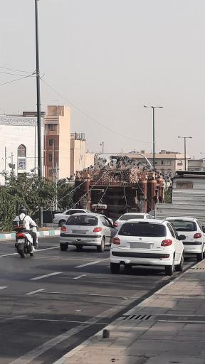 عکس میدان چهار باغ