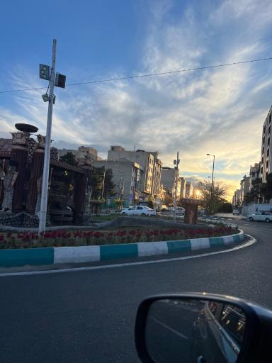 عکس میدان چهار باغ