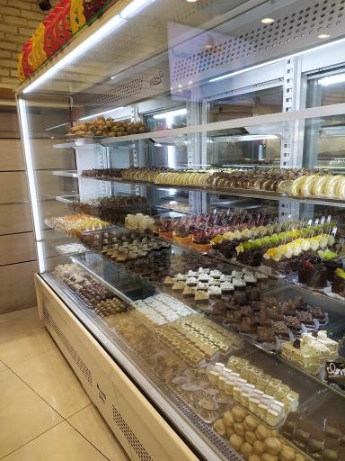 عکس قنادی معینی پور