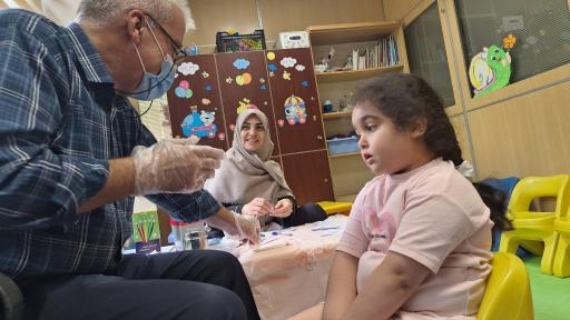 عکس کلینیک تخصصی دندان پزشکی رزگل