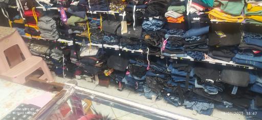 عکس فروشگاه پوشاک سادات