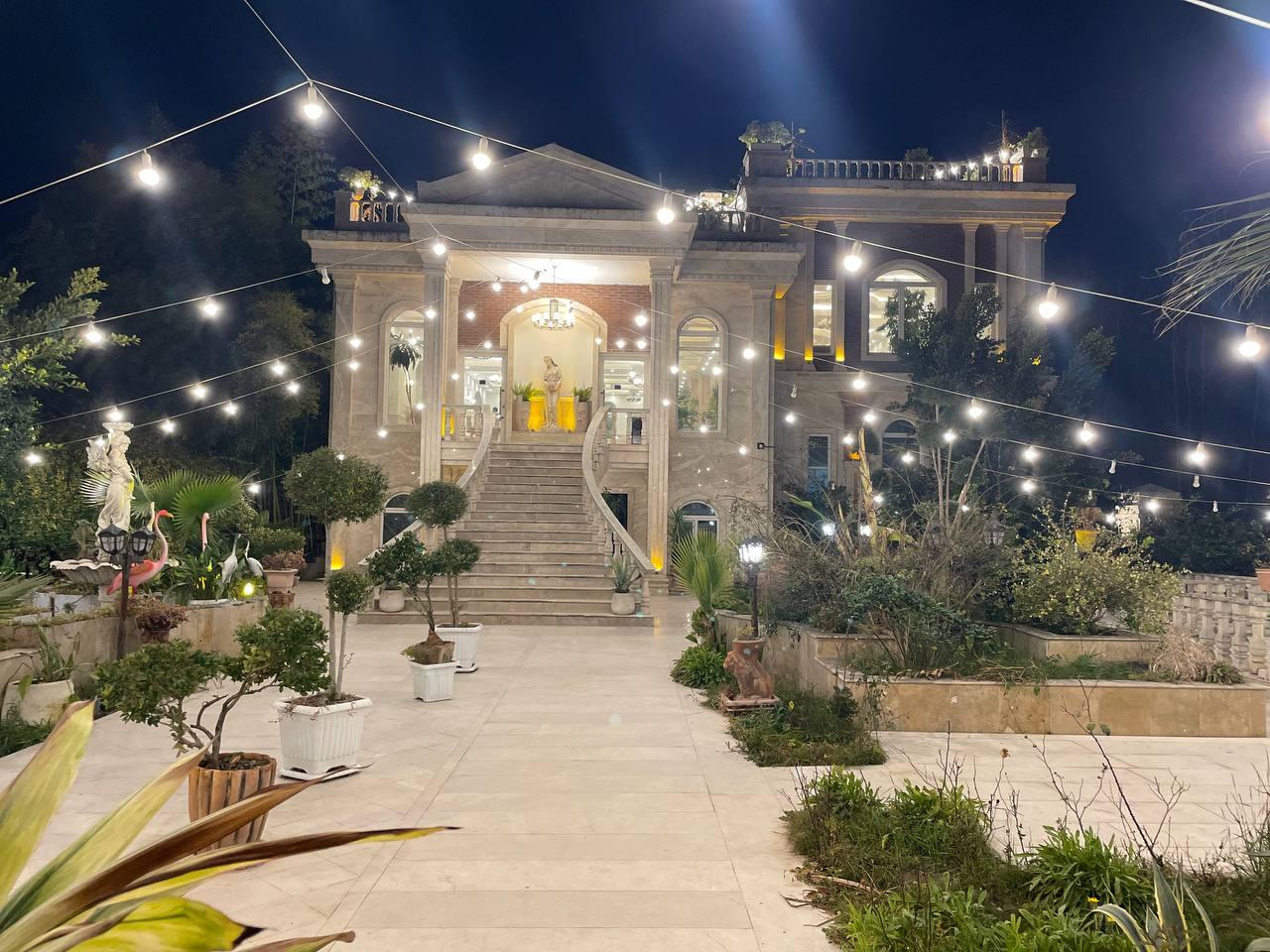 عکس رستوران ستاره شب