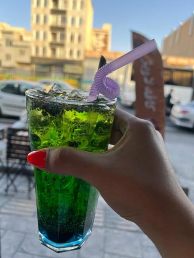 عکس کافه لاویژ