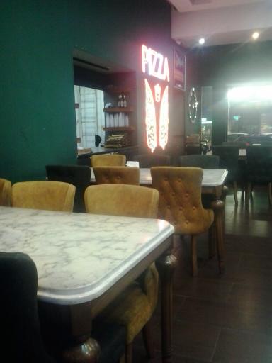 عکس پیتزا رئیس