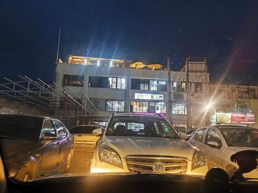 عکس مرکز خرید آرامش