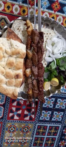 عکس چلوکبابی جواد