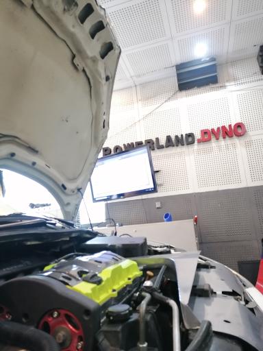 عکس خدمات خودرویی پناهی