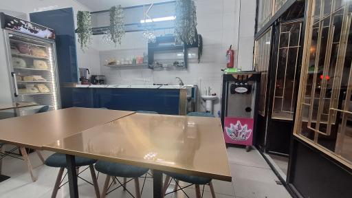 عکس آبمیوه و بستنی کی