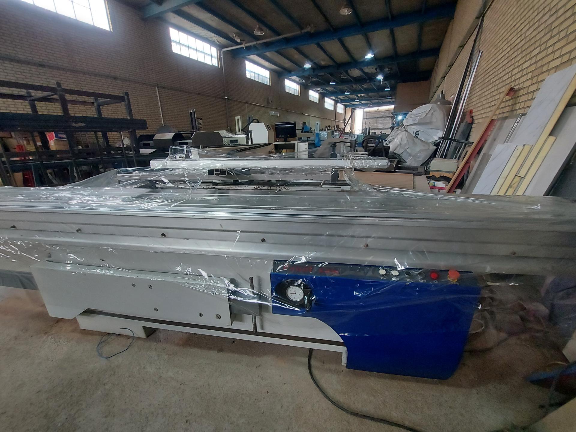 عکس کارخانه پرشین ماشین خوش سیما 