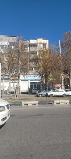 عکس سرپرستی بیمه دی شعبه مرکزی