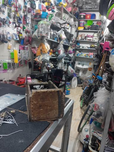 عکس تعمیرات دوچرخه 