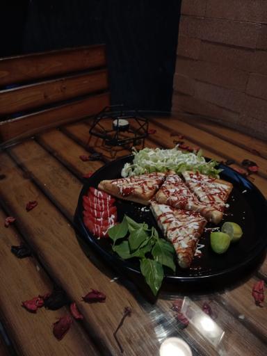 عکس کافه رستوران فرزاد