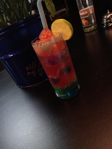 عکس کافه رستوران فرزاد