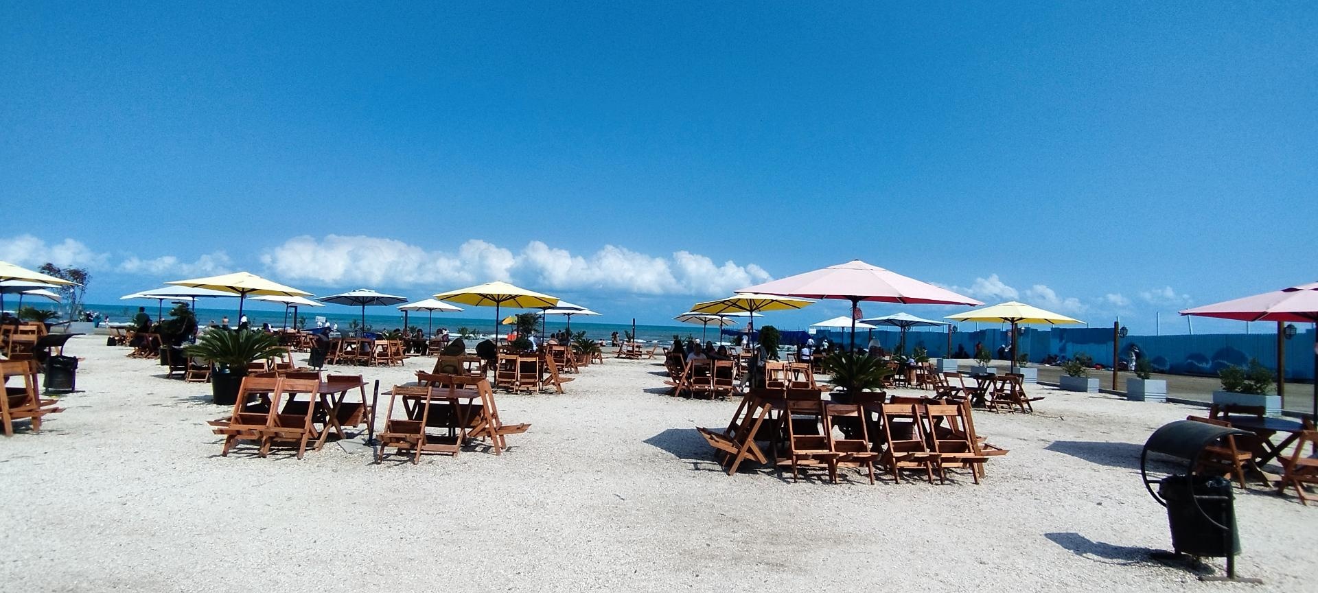 عکس ساحل شیندان