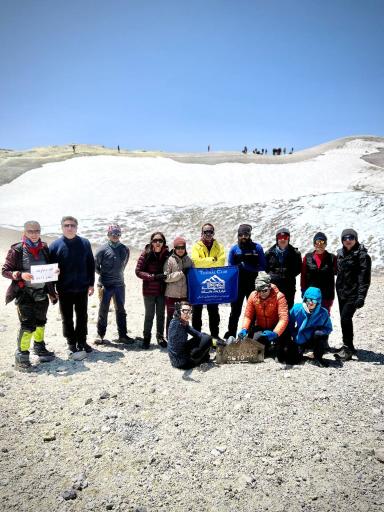 عکس آبشار یخی دامنه جنوبی دماوند 