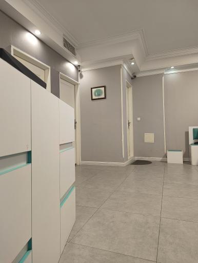 عکس ساختمان پزشکان سرسبز