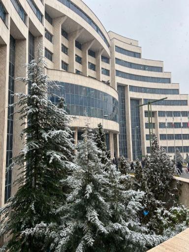 عکس دانشگاه آزاد اسلامی واحد تهران مرکزی (مجتمع سپهبد شهید حاج قاسم سلیمانی)