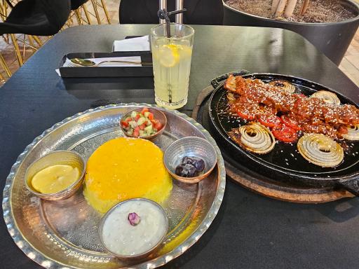 عکس مجموعه غذایی خليفه 