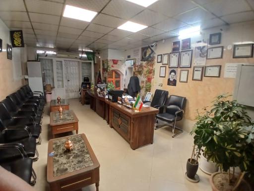 عکس مشاورین املاک حسینی