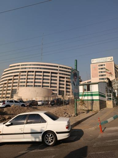 عکس دانشگاه آزاد اسلامی واحد تهران مرکزی (مجتمع سپهبد شهید حاج قاسم سلیمانی)