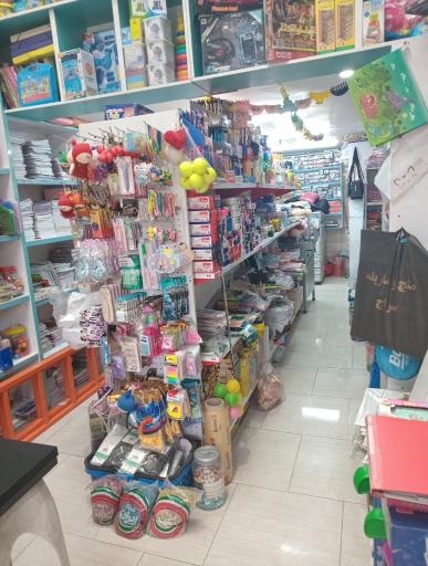 عکس لوازم التحریر و خرازی آموزگار من