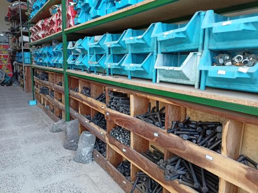 عکس لوازم یدکی تراکتور اولیائی