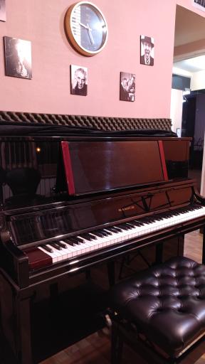 عکس آموزشگاه موسیقی اورنگ