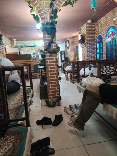 عکس سفره سرای ﭘارسیان