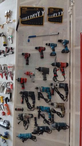 عکس ابزار فروشی زنده رود