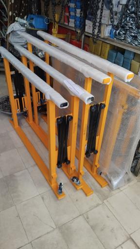 عکس ابزار فروشی زنده رود