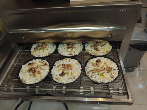 عکس پیتزا معرکه