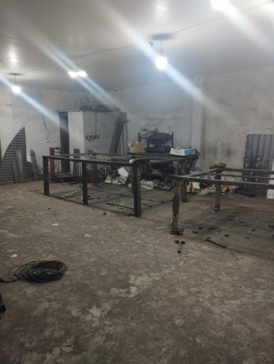 تولیدی درب و پنجره طاها