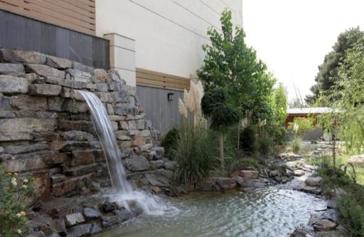 برج باغ مجلل کامیلا 