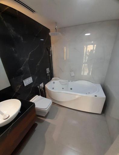 برج باغ مجلل کامیلا 