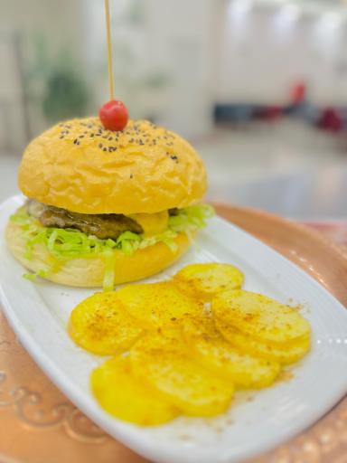 عکس رستوران مامان مَصی