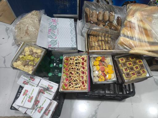 عکس فروشگاه مواد غذایی امیری