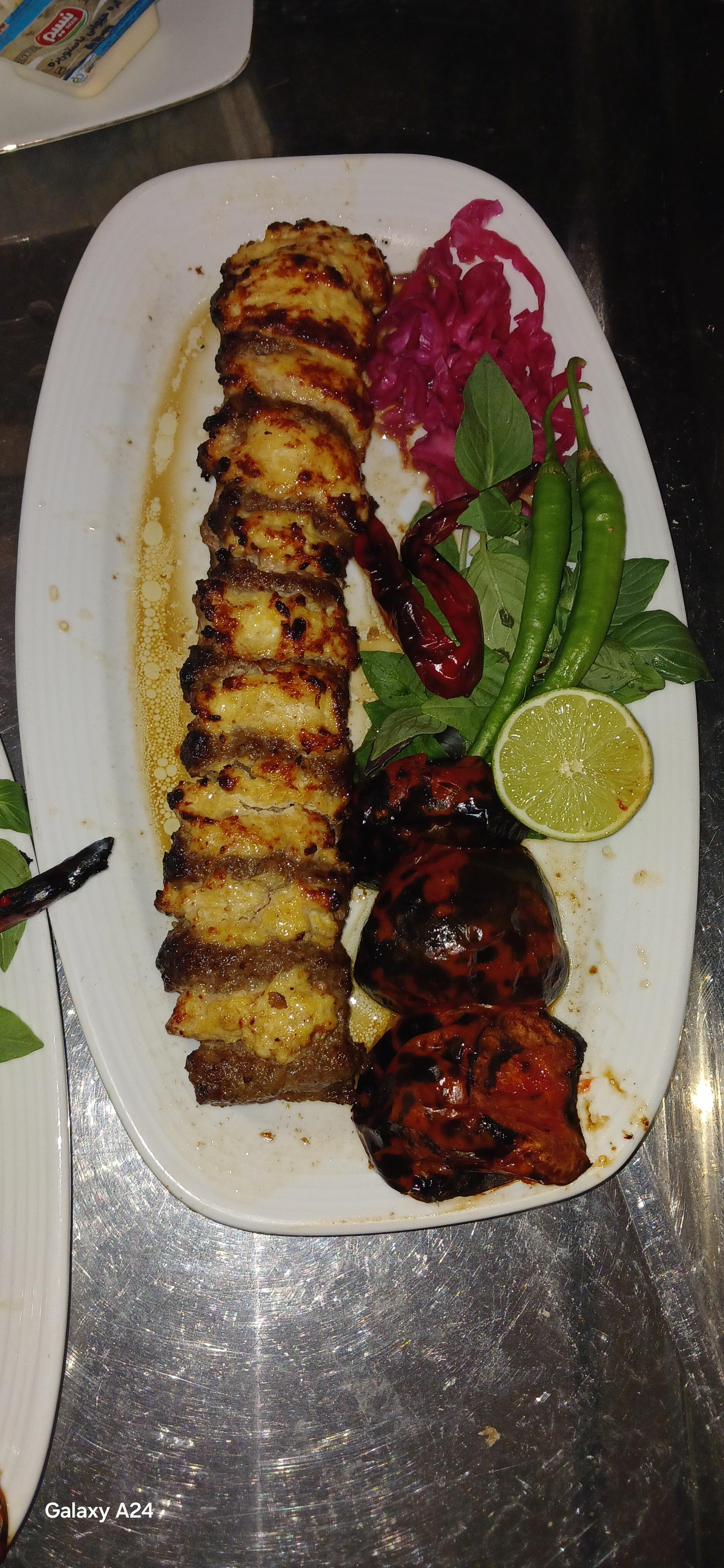 عکس رستوران مامان مَصی