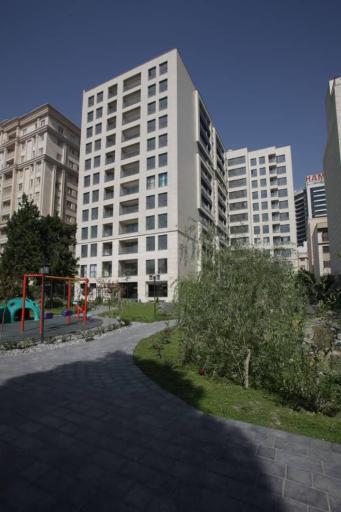 عکس برج باغ مجلل کامیلا 