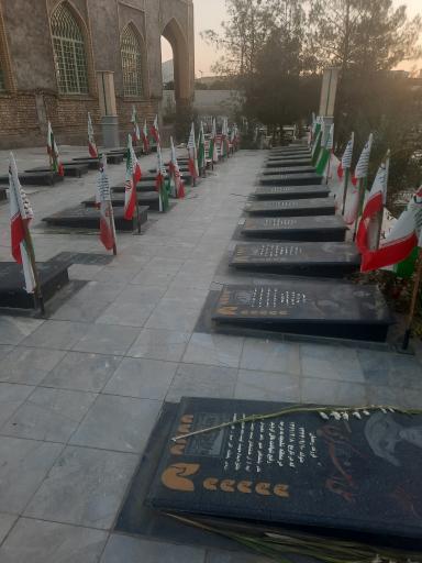 عکس گلزار شهدای ردان