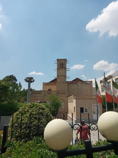 عکس موزه عمارت کاظمی