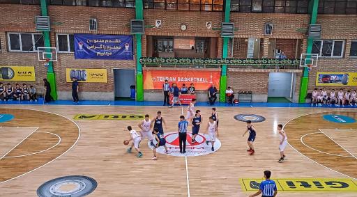 عکس ورزشگاه شهید حیدرنیا