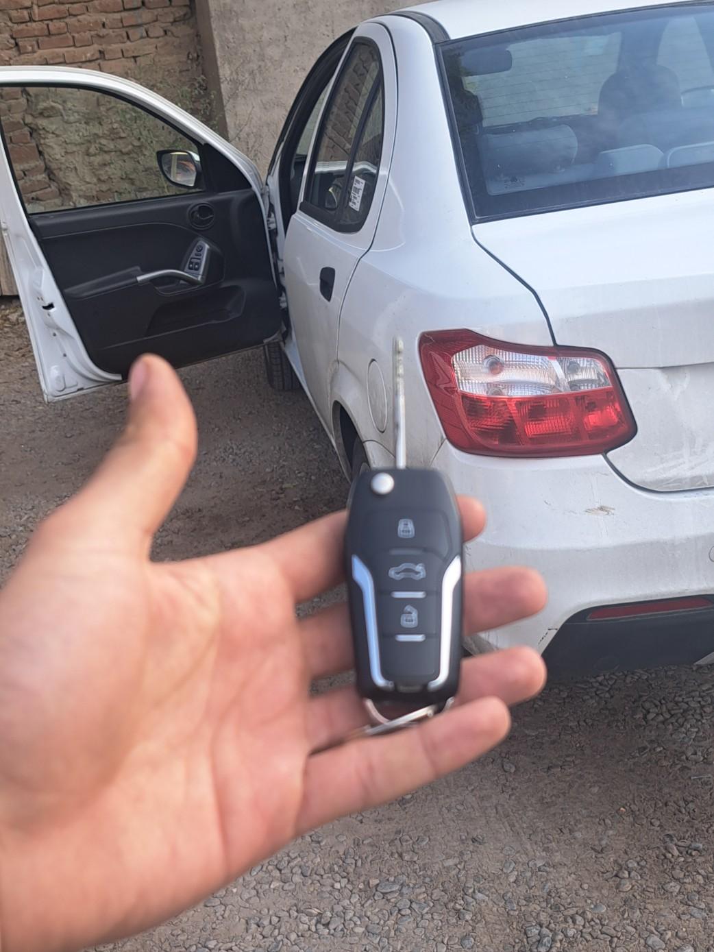 عکس کلید مارکت استادی