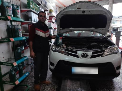 عکس تعویض روغن مدرن آتشک