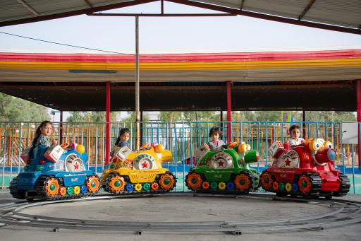 شهربازی لاله