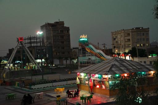 عکس شهربازی لاله