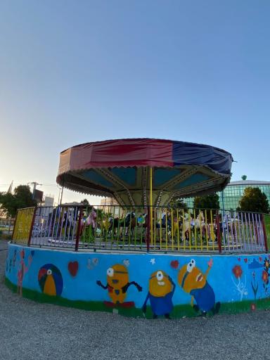 شهربازی لاله