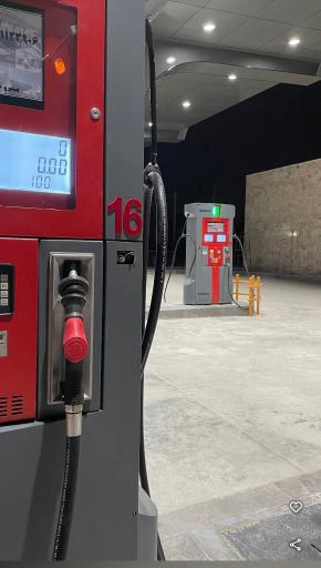 جایگاه بنزین صادقی