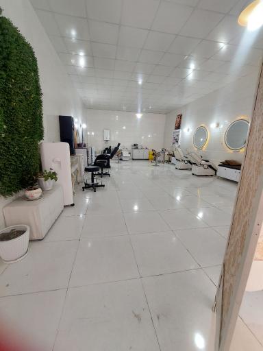 عکس سالن زیبایی بیتا