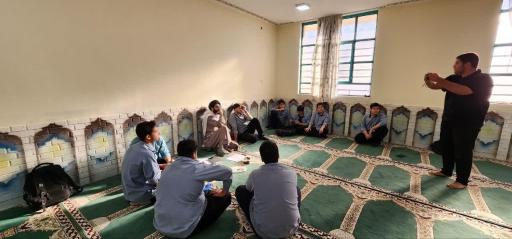 عکس مدرسه شهید عباس شریف زاده