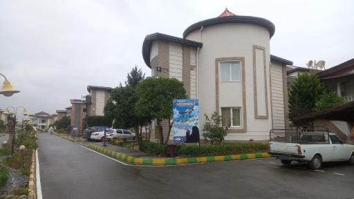 عکس مهمانسرای لاله چالوس